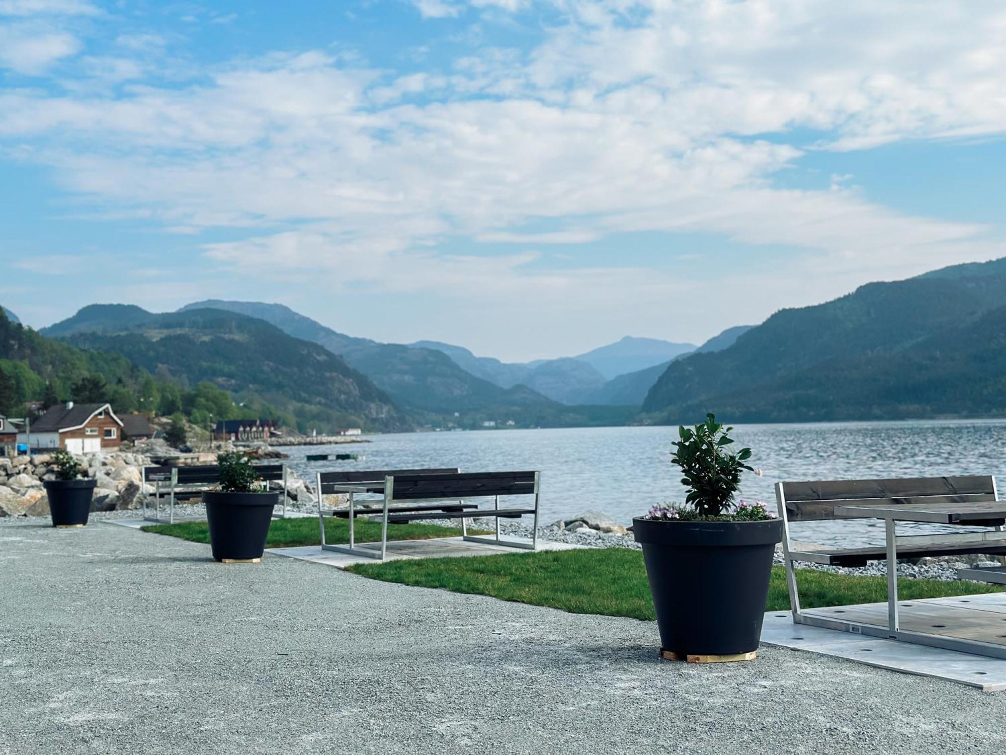 Preikestolen Panorama - Seaside Apartments Jørpeland Kültér fotó