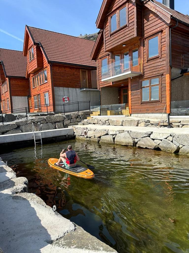 Preikestolen Panorama - Seaside Apartments Jørpeland Kültér fotó